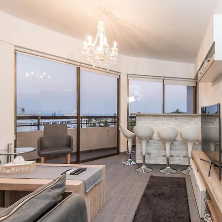 Sea View Flat 301 Apartment Ларнака Екстериор снимка