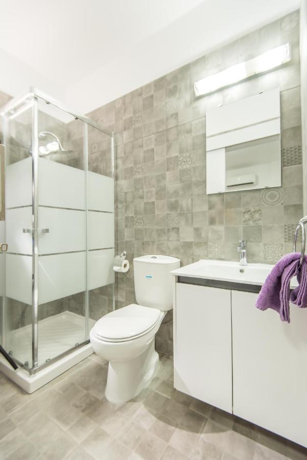 Sea View Flat 301 Apartment Ларнака Екстериор снимка